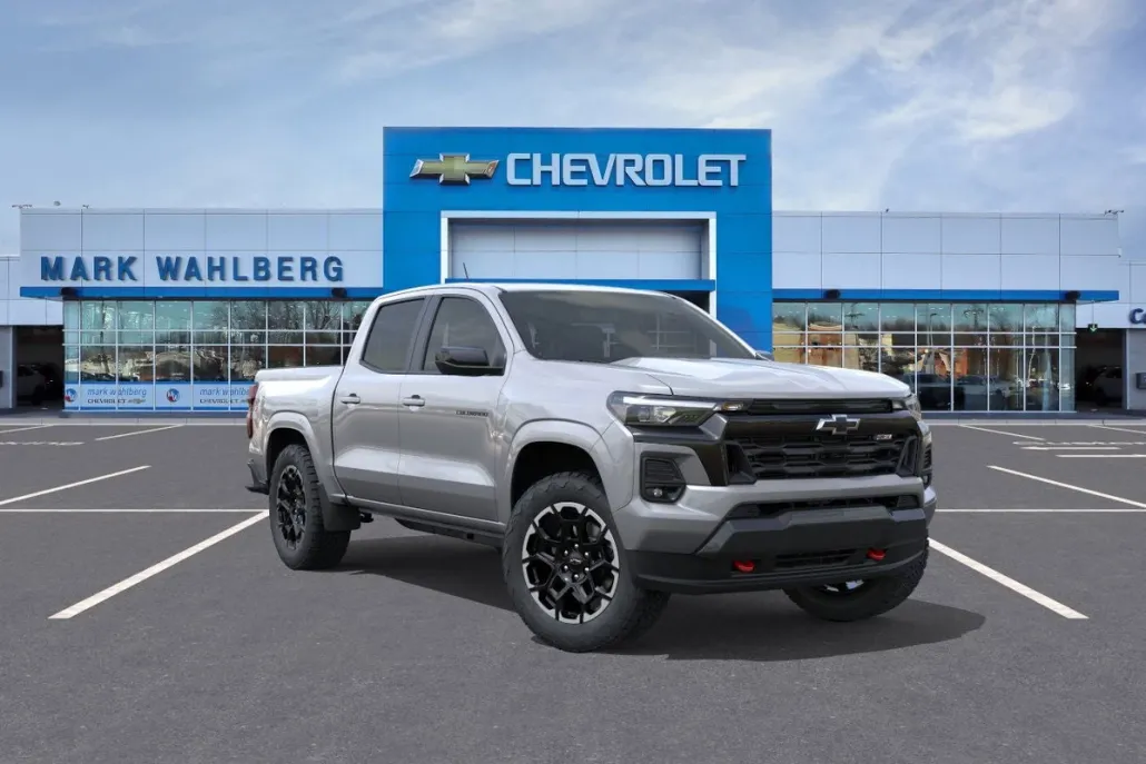 2026 Chevrolet Colorado Z71 photo 1
