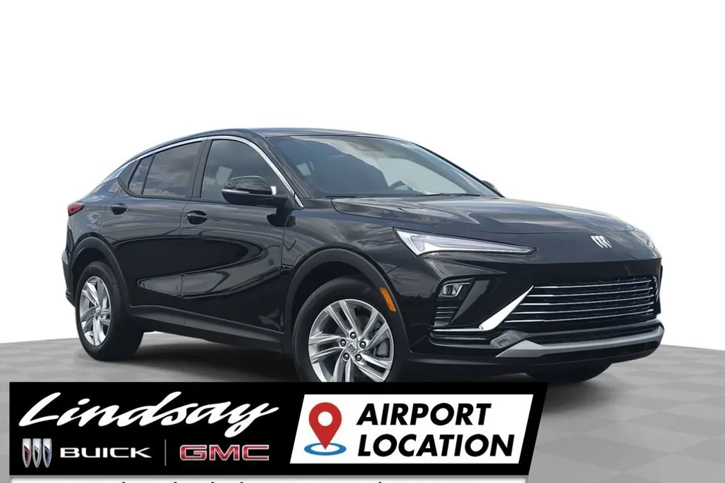 2025 Buick Envista Preferred photo 1