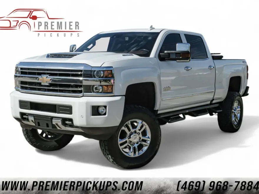 2018 Chevrolet Silverado 2500HD High Country photo 1