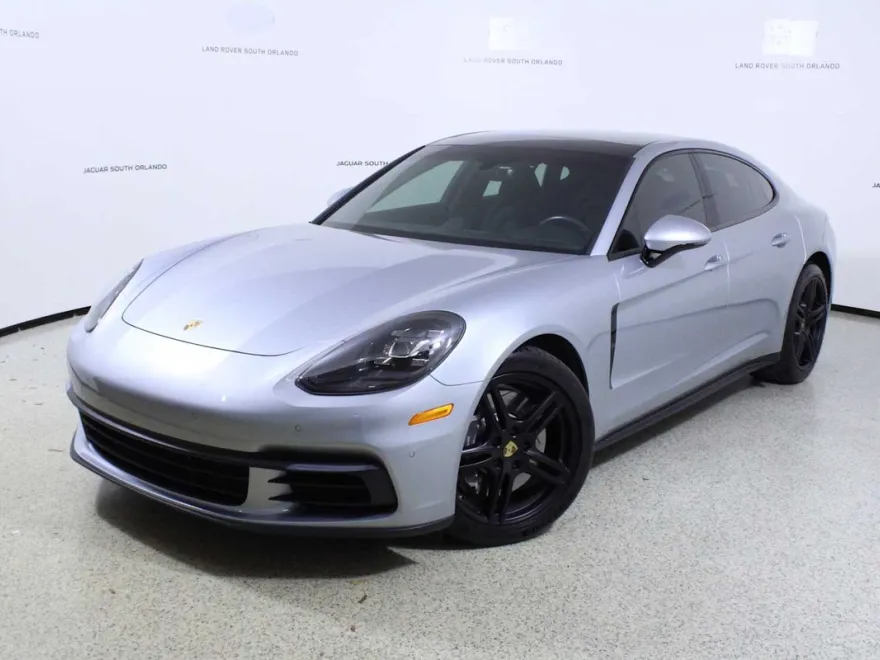 2020 Porsche Panamera Base photo 1