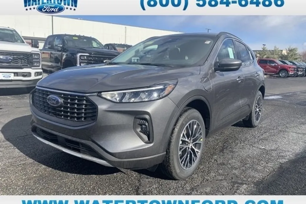 2025 Ford Escape photo 1