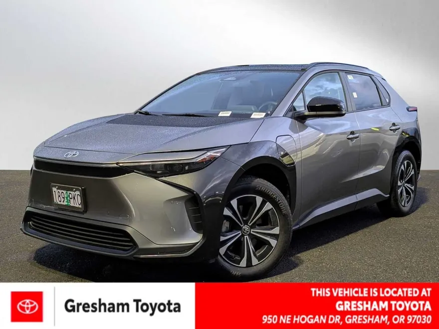 2023 Toyota bZ4X XLE photo 1