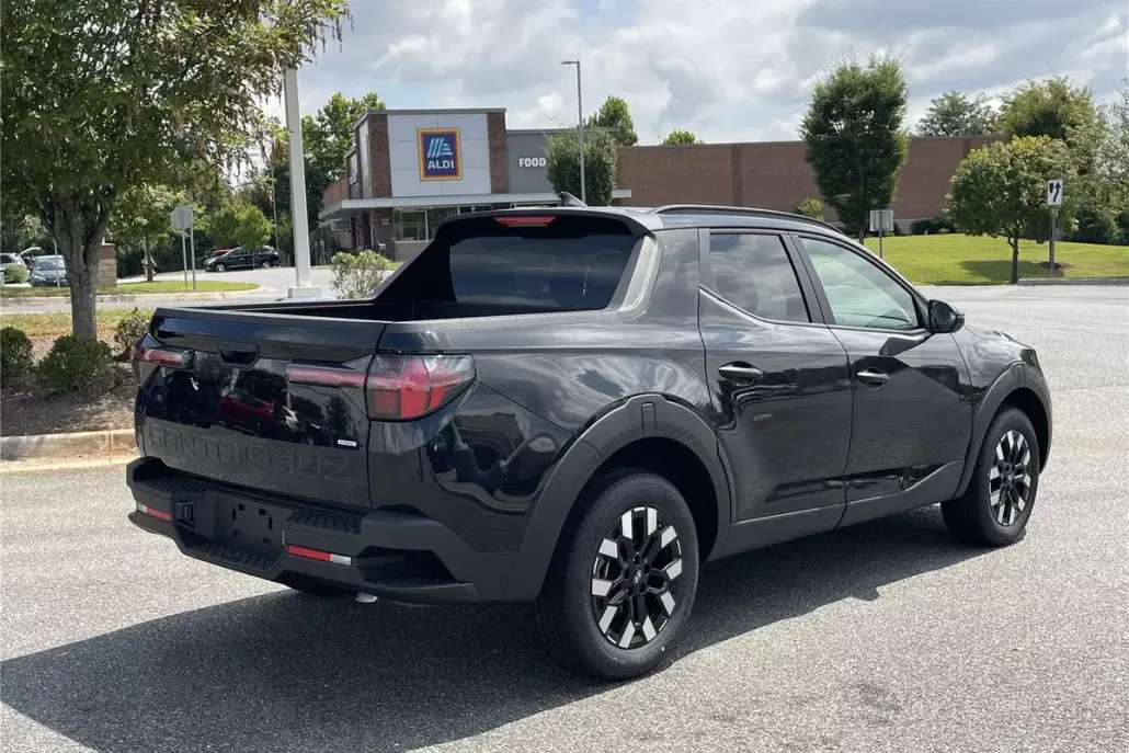 2025 Hyundai Santa Cruz SEL photo 1