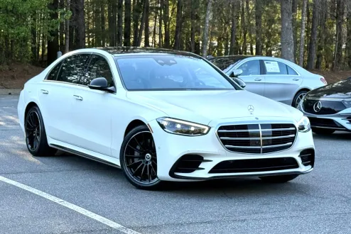 2022 Mercedes Benz S 580 4MATIC photo 3