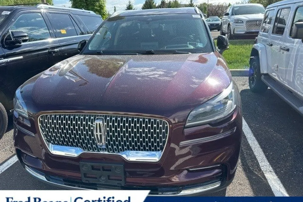 2022 Lincoln Aviator Reserve photo 1