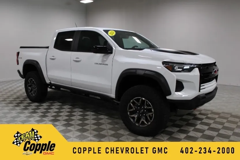2024 Chevrolet Colorado ZR2 photo 1