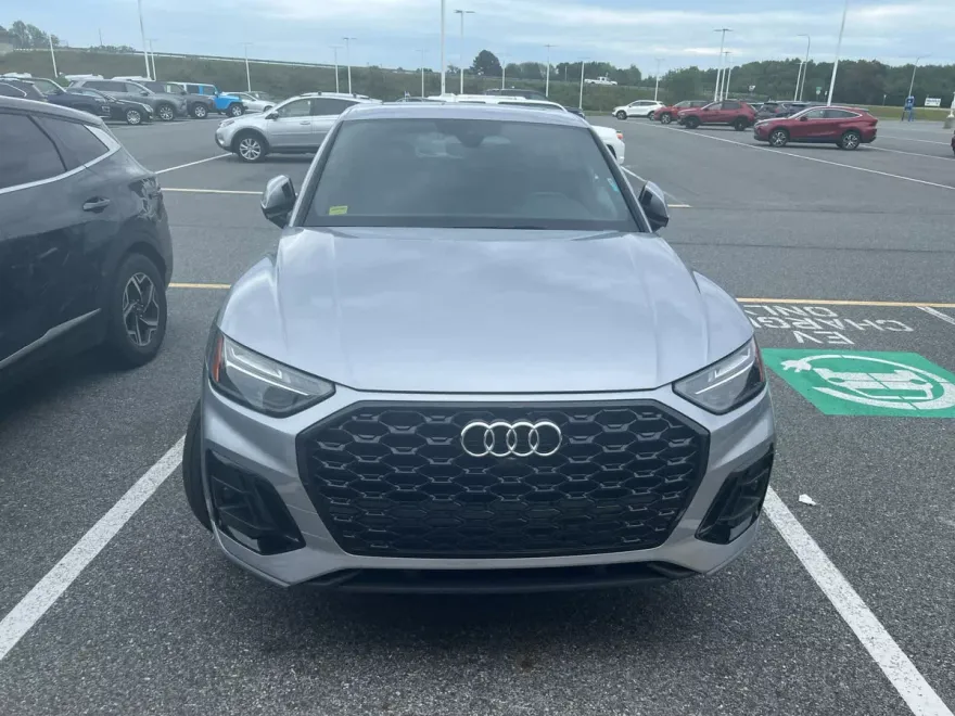 2022 Audi Q5 Sportback S line Premium Plus photo 1