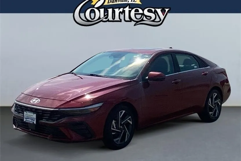 2024 Hyundai Elantra Limited photo 1