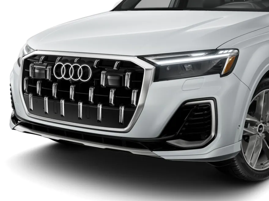 2025 Audi Q7 55 Premium Plus photo 1
