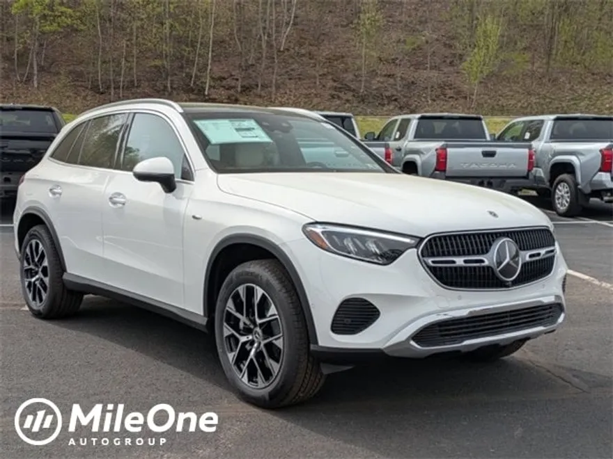 2025 Mercedes Benz GLC 350e 4MATIC photo 1