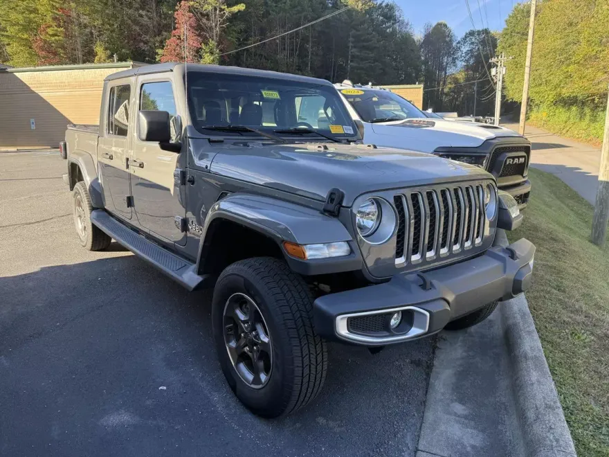 2020 Jeep Gladiator Overland photo 1