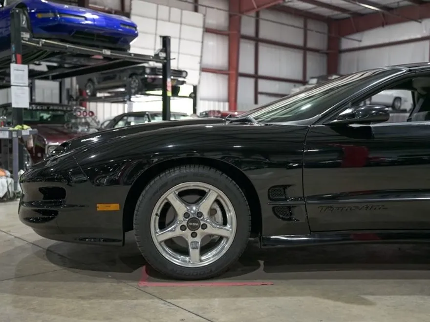 1998 Pontiac Firebird Formula photo 2
