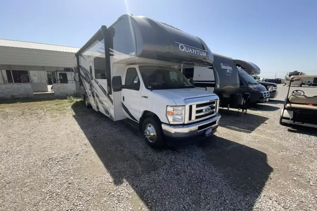 2023 Ford E-450 photo 1