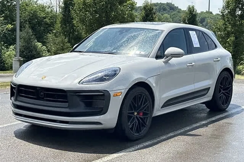 2023 Porsche Macan GTS photo 1