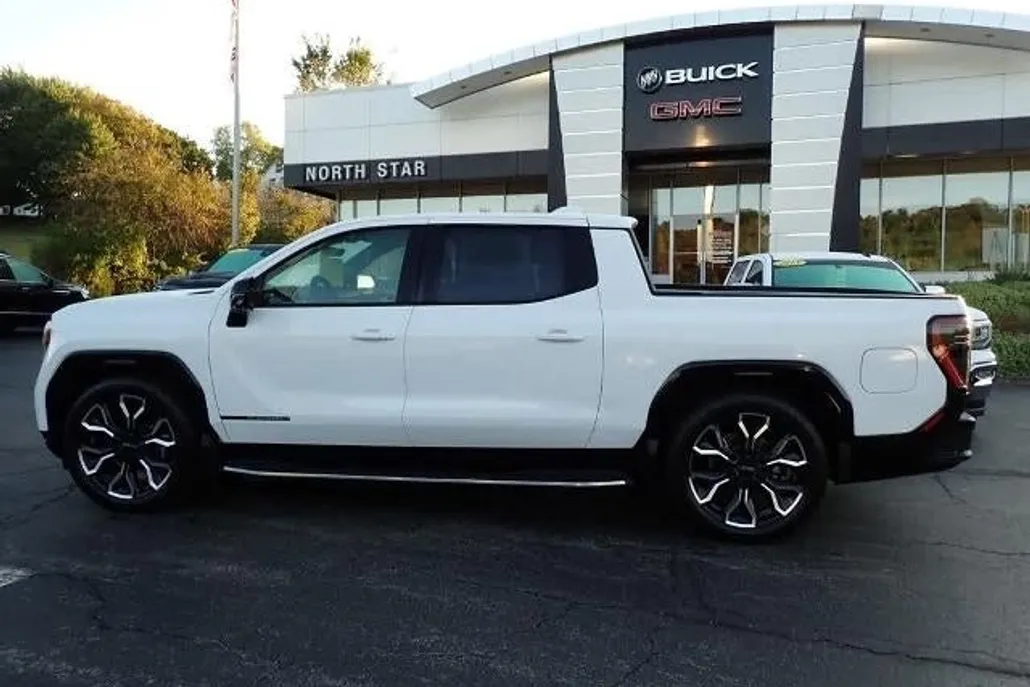 2025 Gmc Sierra EV Denali photo 1
