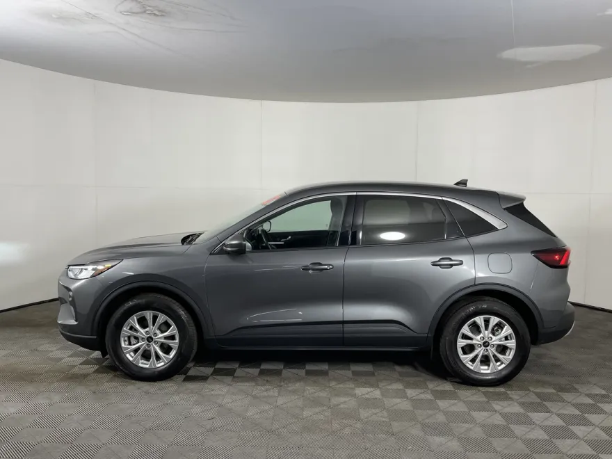 2023 Ford Escape Active photo 1