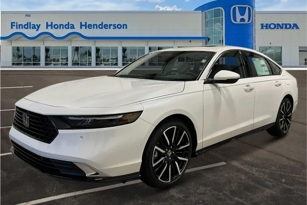 2025 Honda Accord Hybrid Touring photo 1