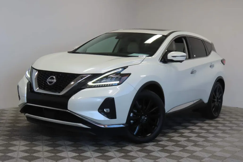 2023 Nissan Murano SL photo 1