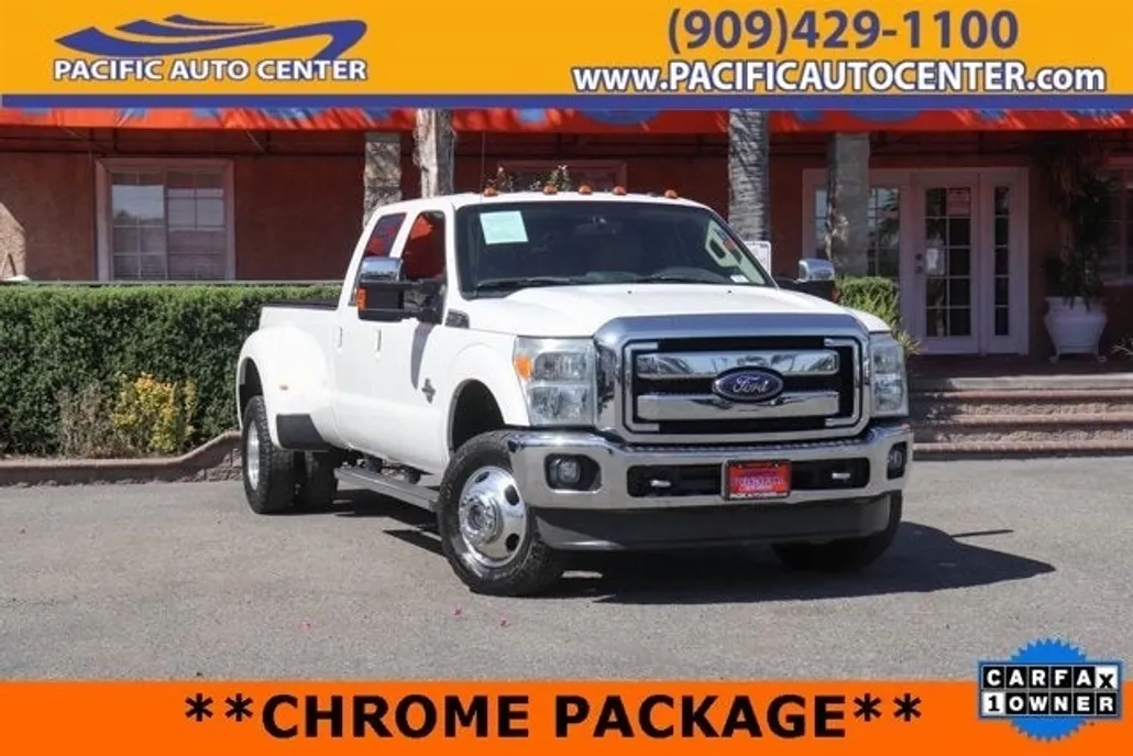 2013 Ford F-350 Lariat photo 1
