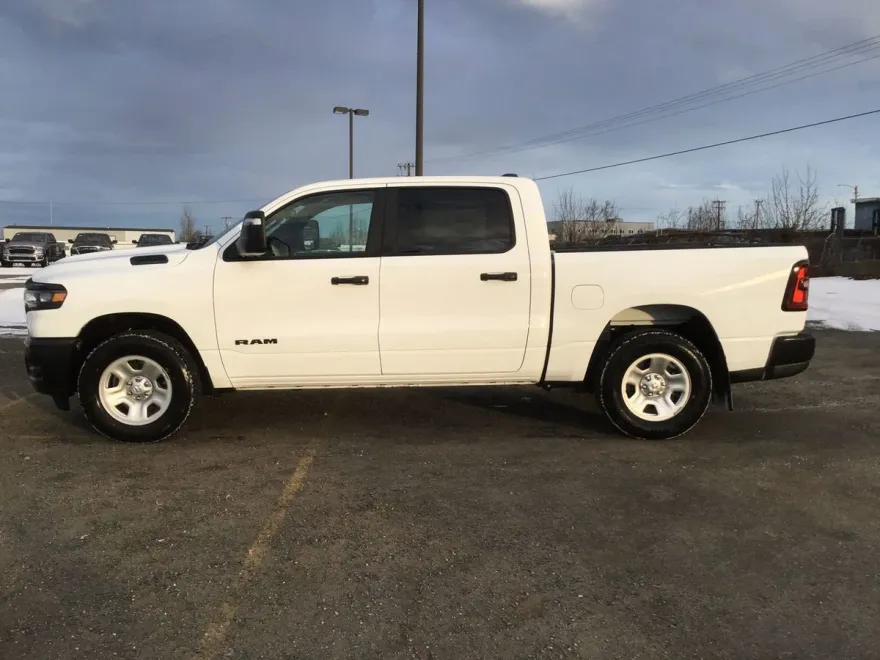 2025 Ram 1500 Tradesman photo 1