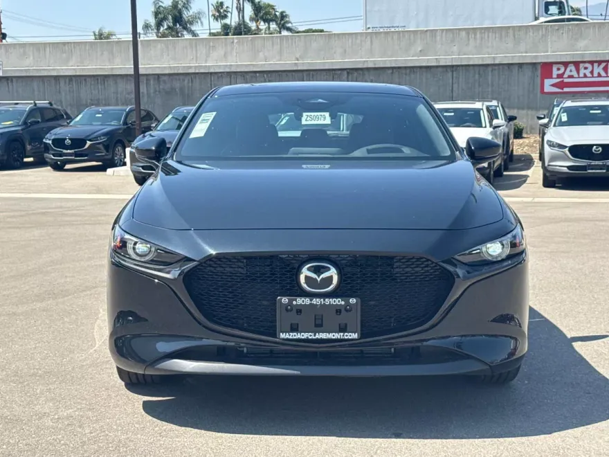2025 Mazda Mazda3 Hatchback 2.5 s Premium photo 1