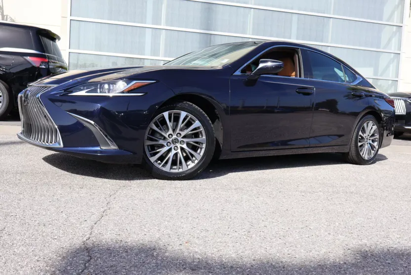 2021 Lexus ES 350 photo 1