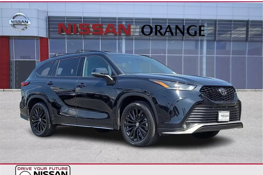 2023 Toyota Highlander XSE photo 1