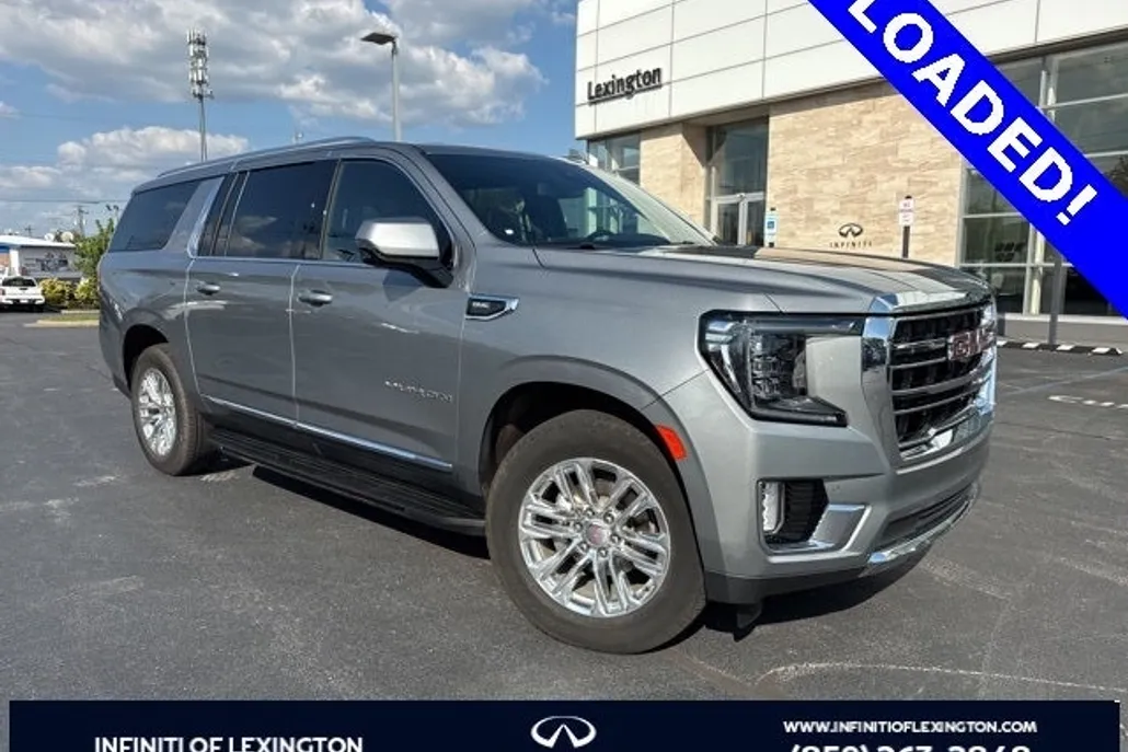 2023 Gmc Yukon XL SLT photo 1