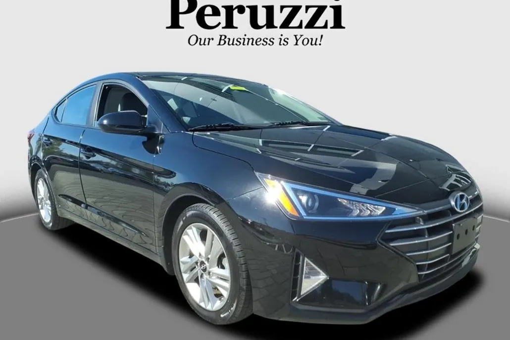 2020 Hyundai Elantra Value Edition photo 1
