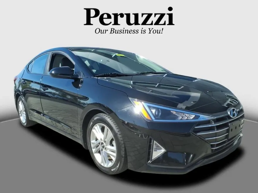 2020 Hyundai Elantra Value Edition photo 1