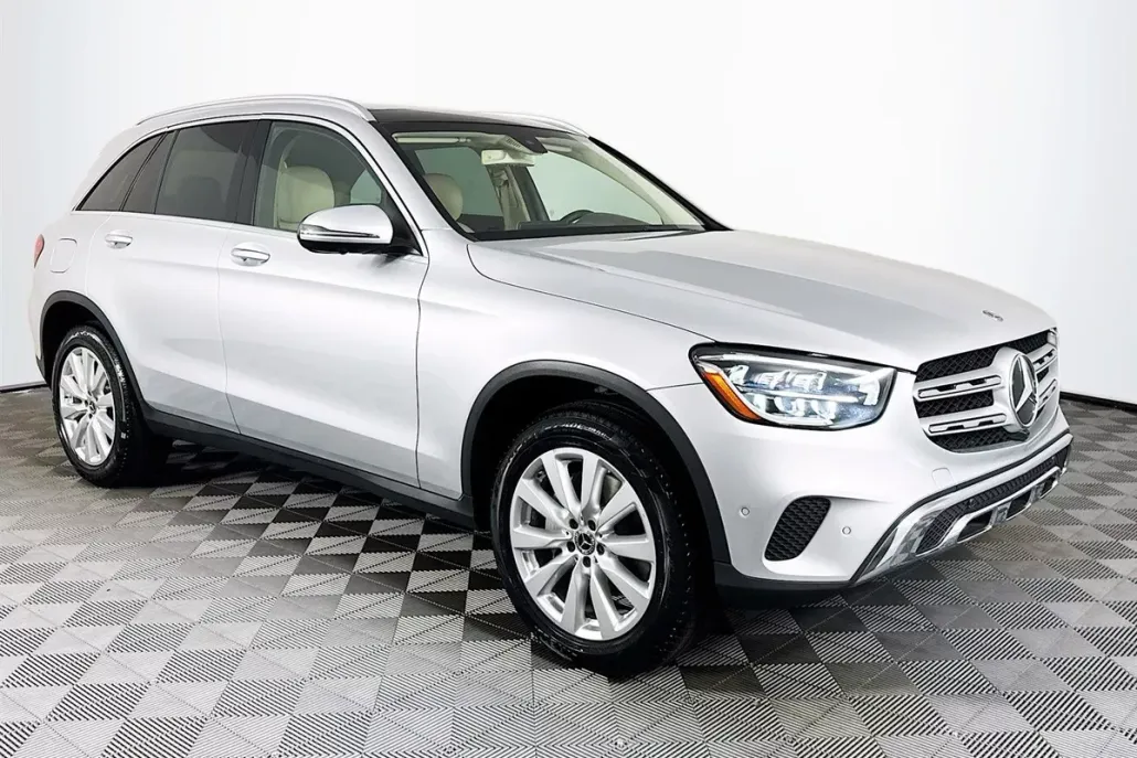 2020 Mercedes Benz GLC 300 photo 1