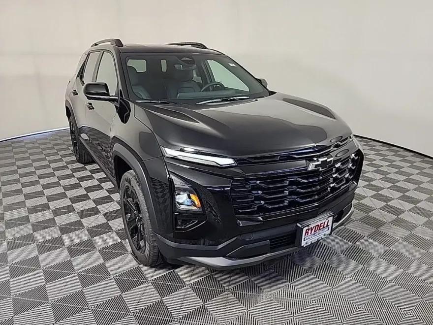 2026 Chevrolet Equinox LT photo 1