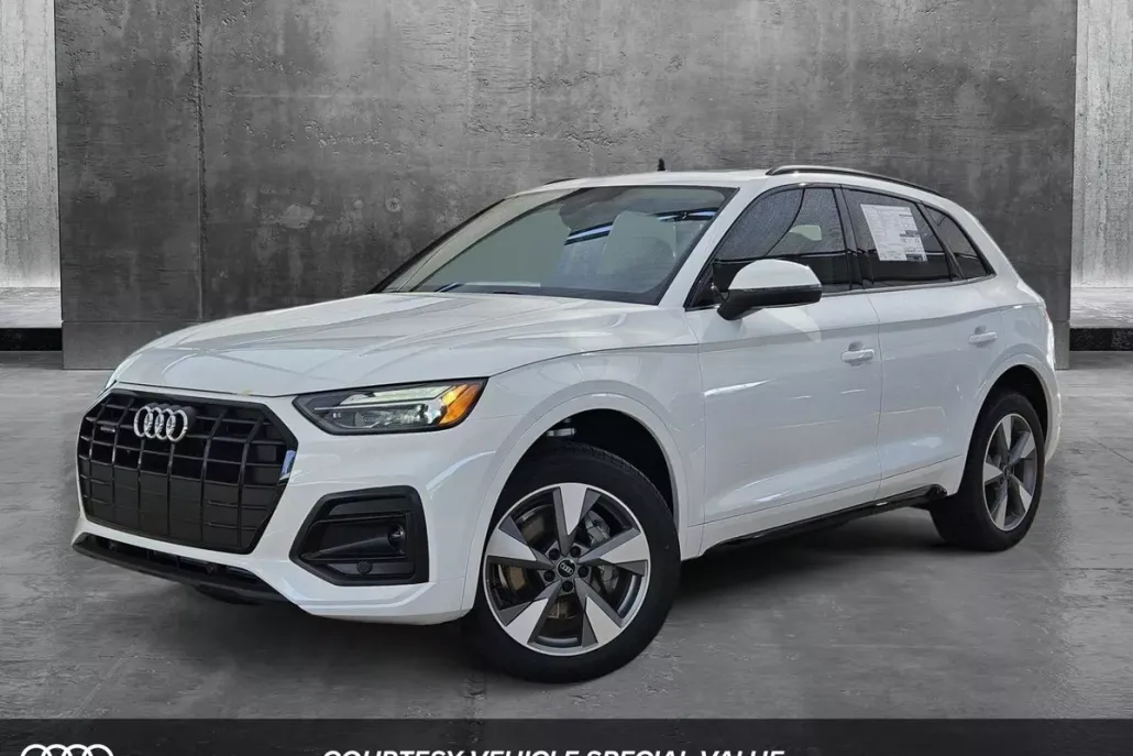 2025 Audi Q5 40 Premium photo 1