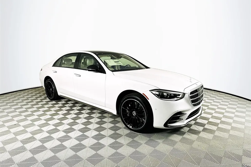 2025 Mercedes Benz S 580 4MATIC photo 1