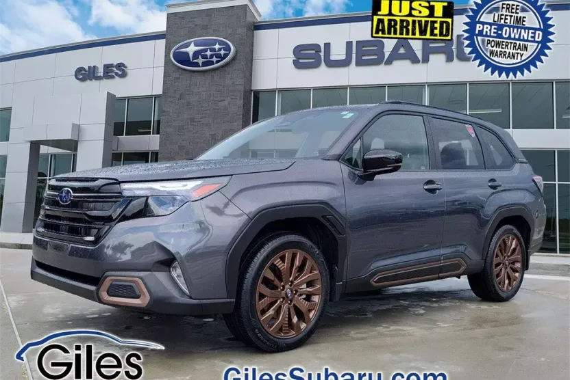2025 Subaru Forester Sport photo 1