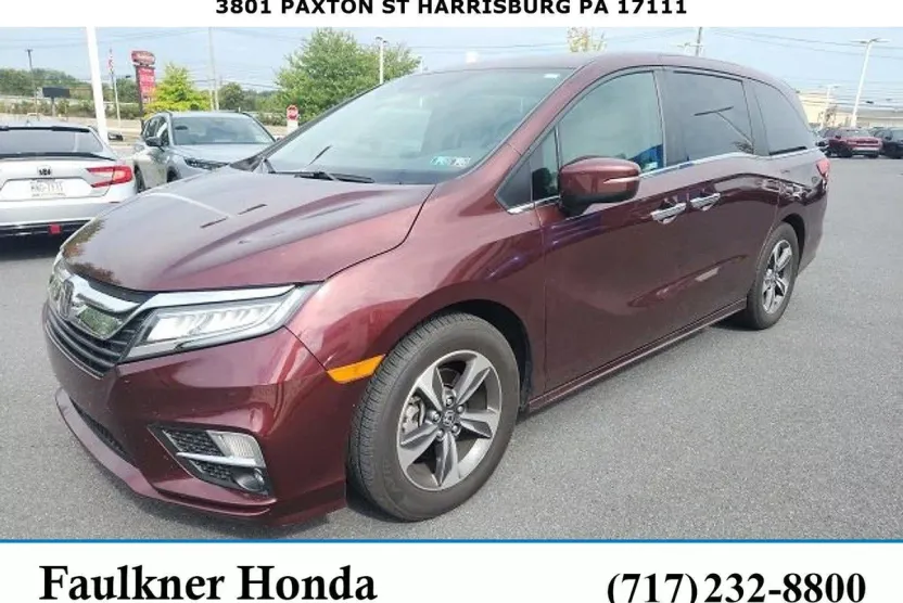 2019 Honda Odyssey Touring photo 1
