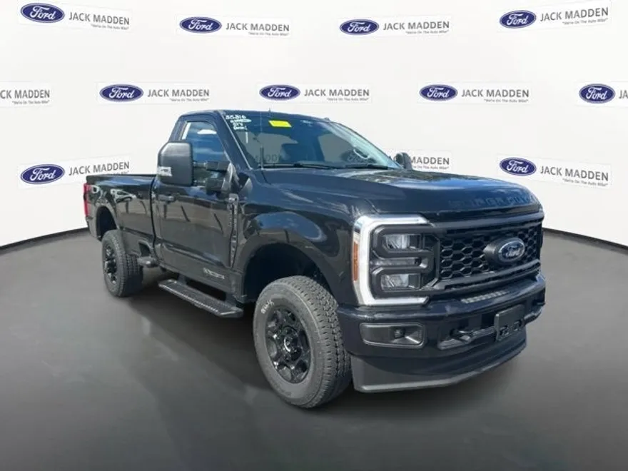 2025 Ford F-350 photo 1