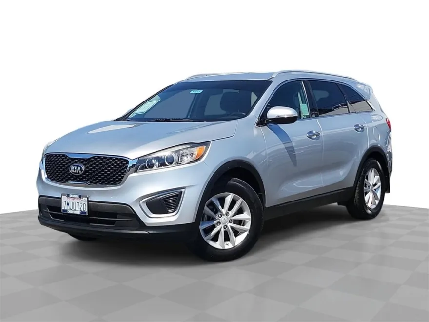 2016 Kia Sorento LX photo 1