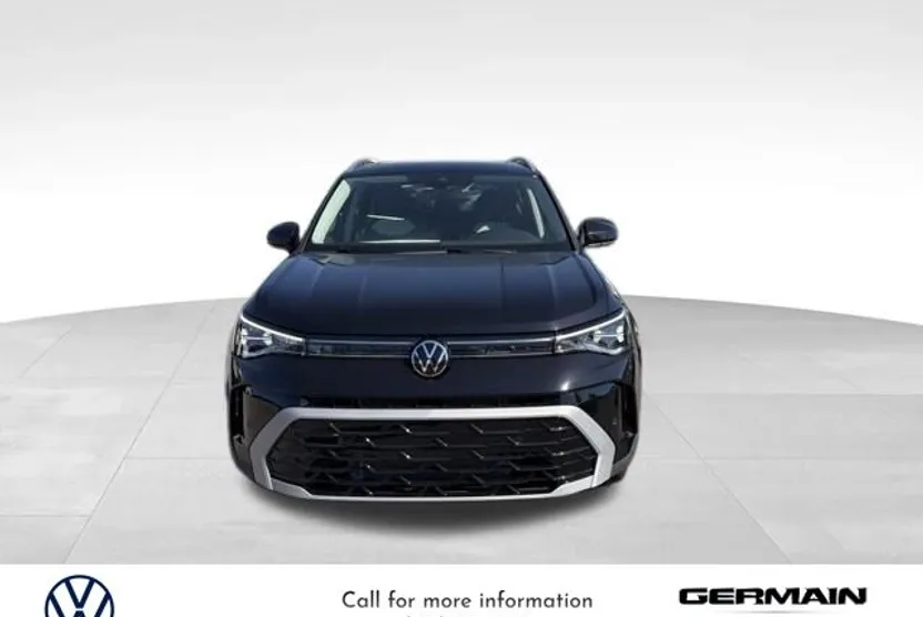 2025 Volkswagen Taos SEL photo 1