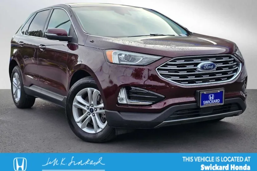 2019 Ford Edge SEL photo 1