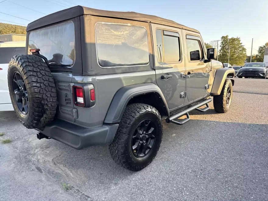 2022 Jeep Wrangler Unlimited Willys Sport photo 1