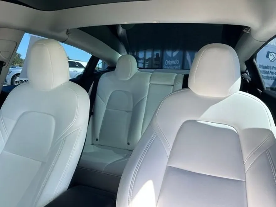 2022 Tesla Model 3 Performance photo 21