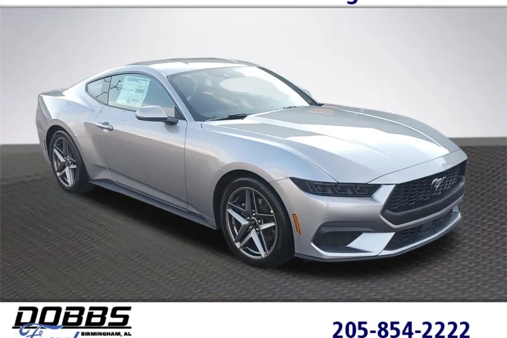 2025 Ford Mustang EcoBoost photo 1