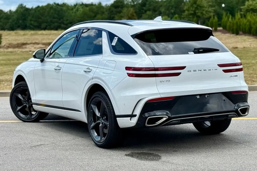 2026 Genesis GV70 3.5T Sport Prestige photo 1