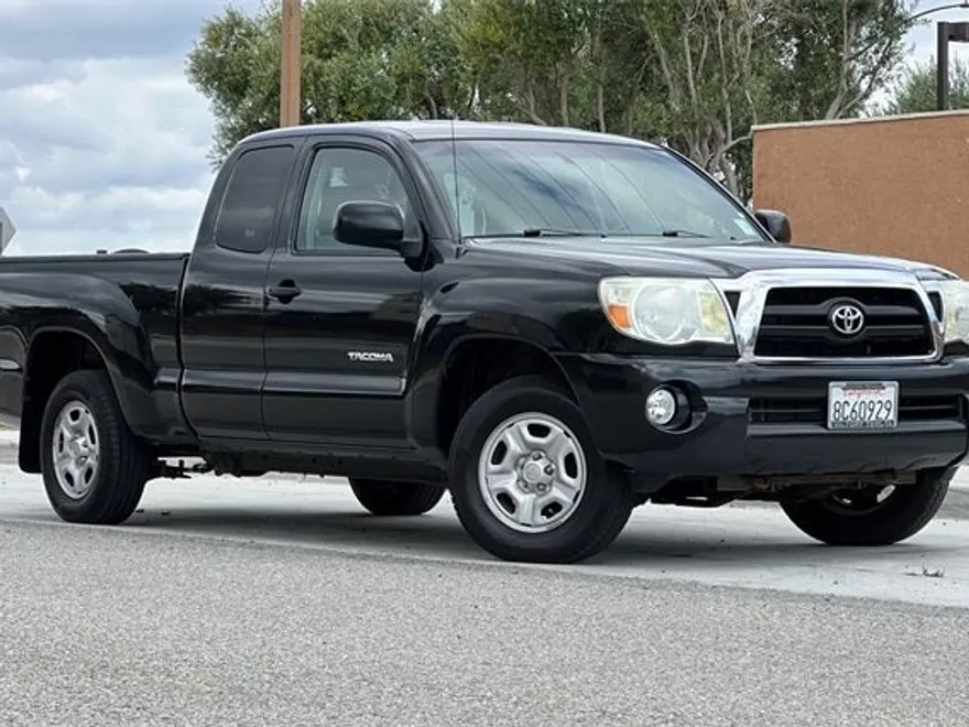 2007 Toyota Tacoma Base photo 1