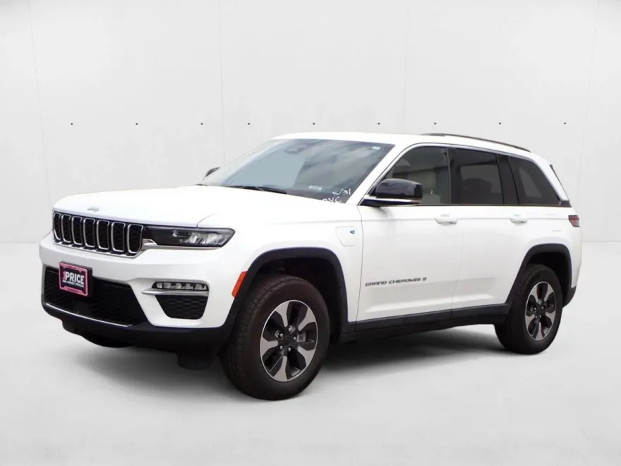 2022 Jeep Cherokee Limited 4xe photo 1