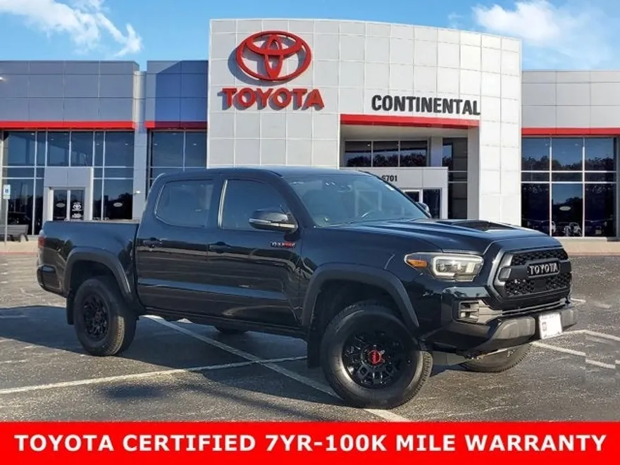 2019 Toyota Tacoma LE photo 1
