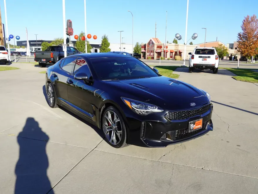 2020 Kia Stinger GT photo 1