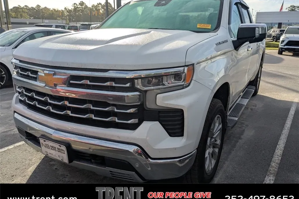 2022 Chevrolet Silverado 1500 LTZ photo 1