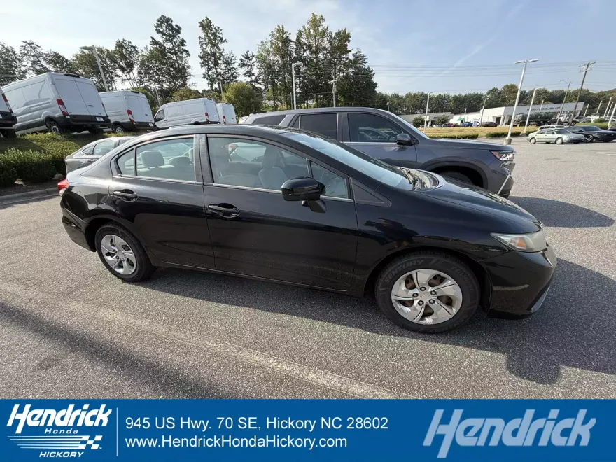2015 Honda Civic LX photo 1